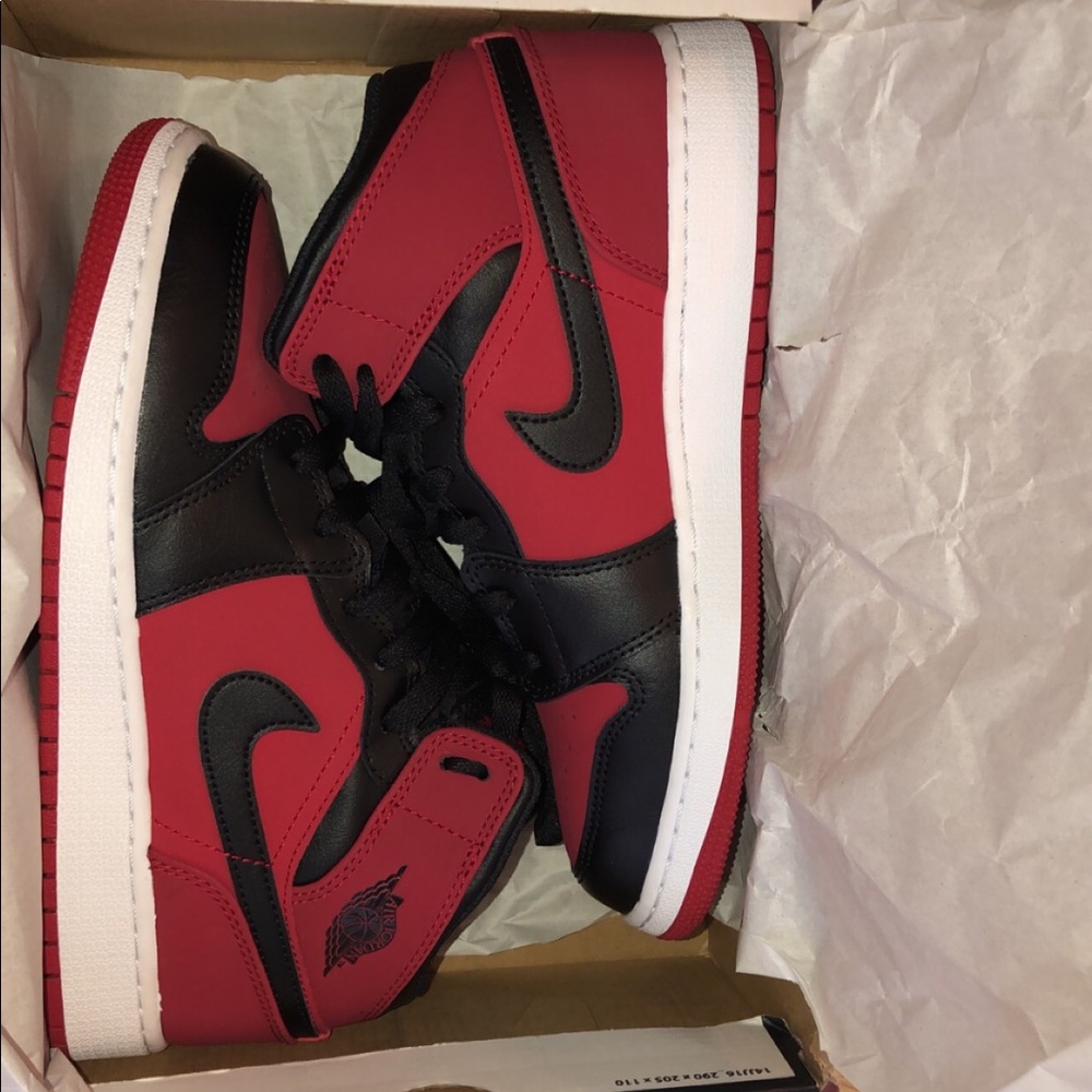 AIR JORDAN 1 MID (GS)